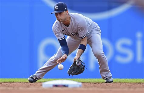 Yankees bench Isiah Kiner.